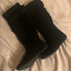 Steve Madden Suede Black Boots